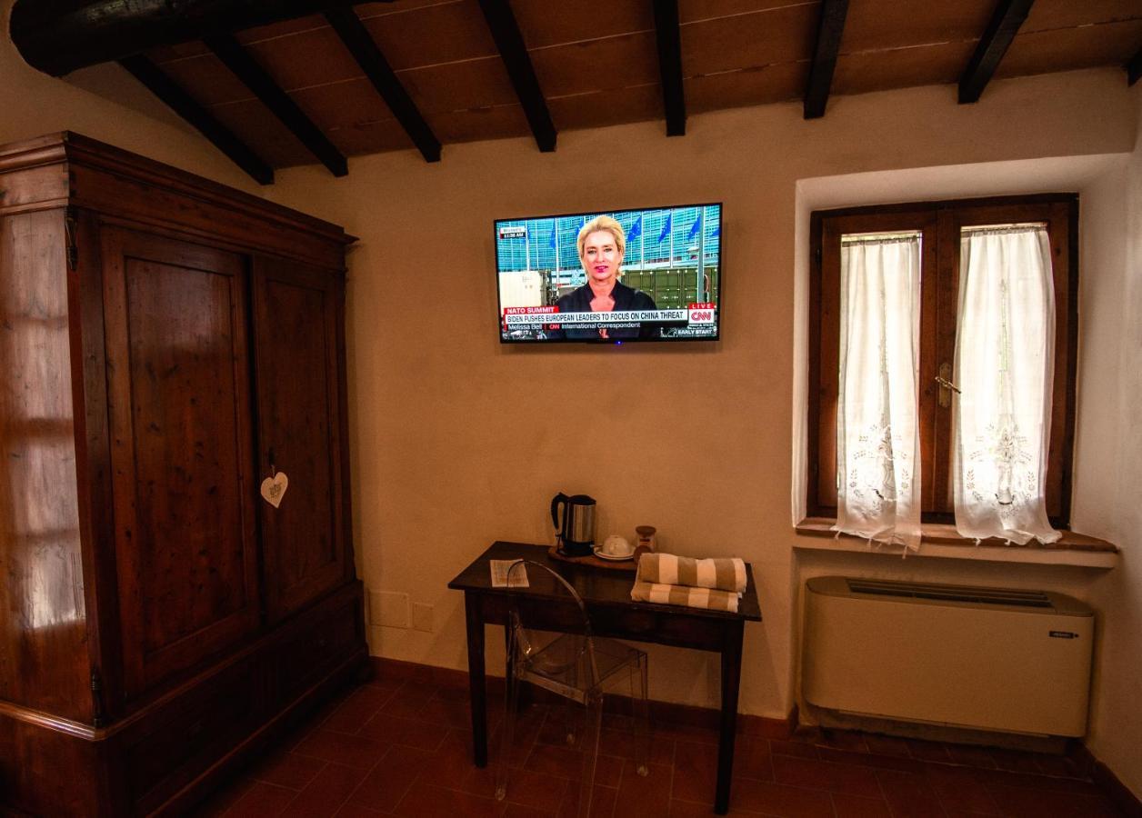 Agriturismo Casanova Di Pescille ซานจีมิญญาโน ภายนอก รูปภาพ