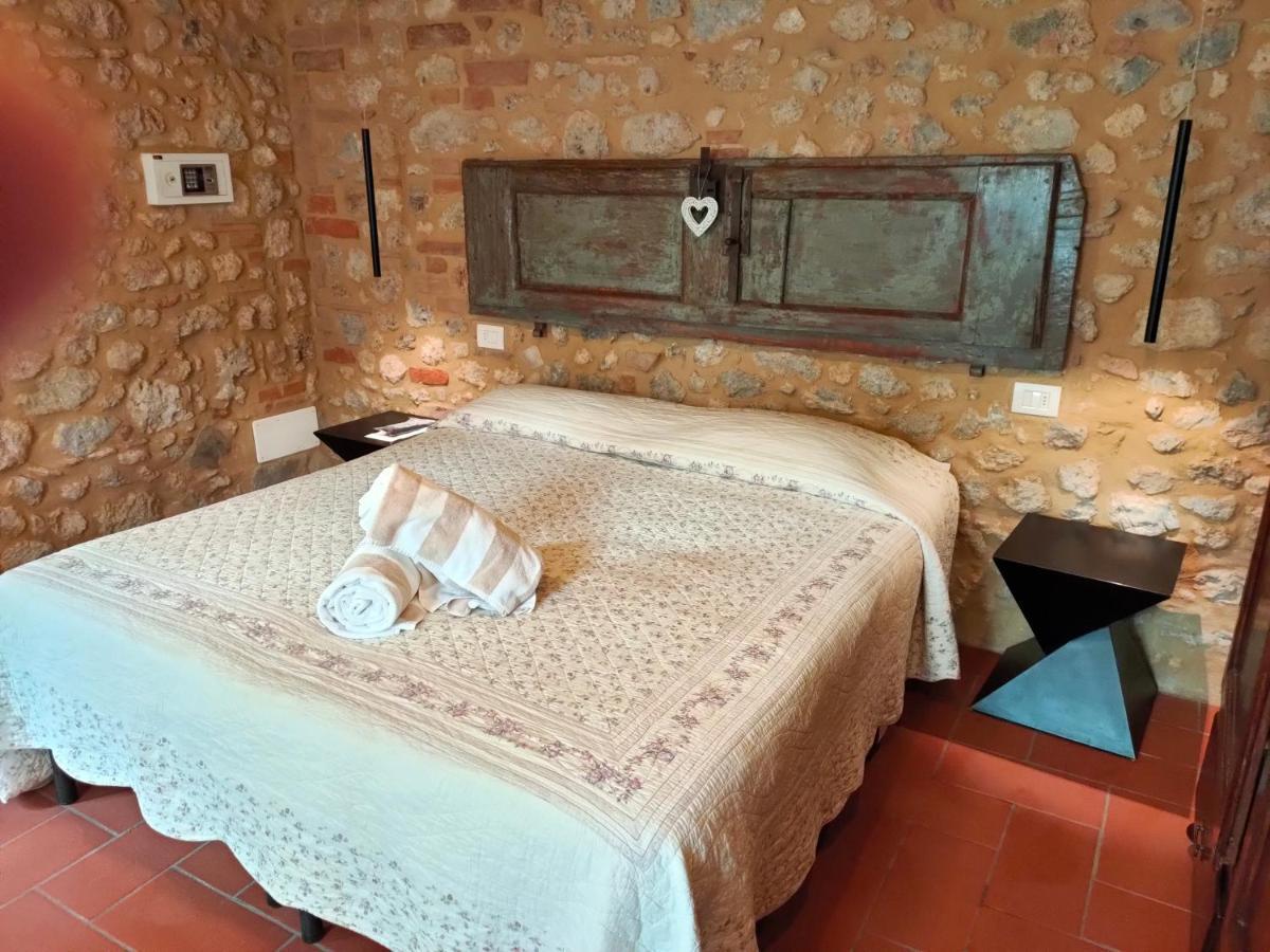 Agriturismo Casanova Di Pescille ซานจีมิญญาโน ภายนอก รูปภาพ