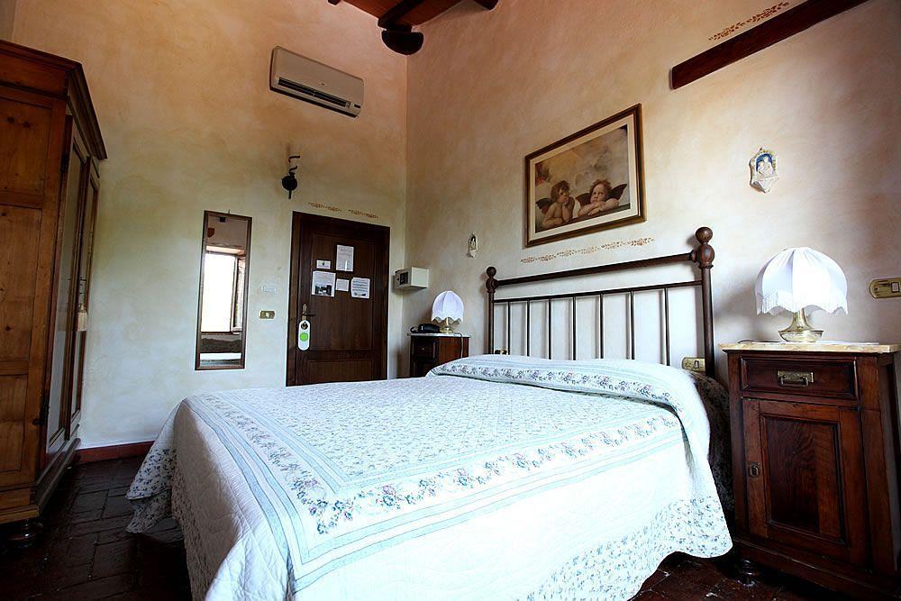 Agriturismo Casanova Di Pescille ซานจีมิญญาโน ภายนอก รูปภาพ