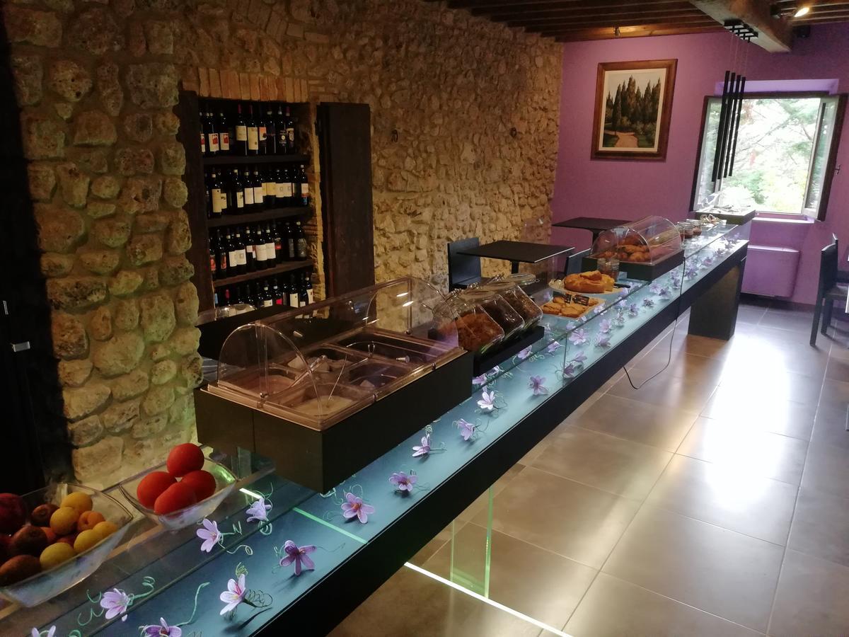 Agriturismo Casanova Di Pescille ซานจีมิญญาโน ภายนอก รูปภาพ