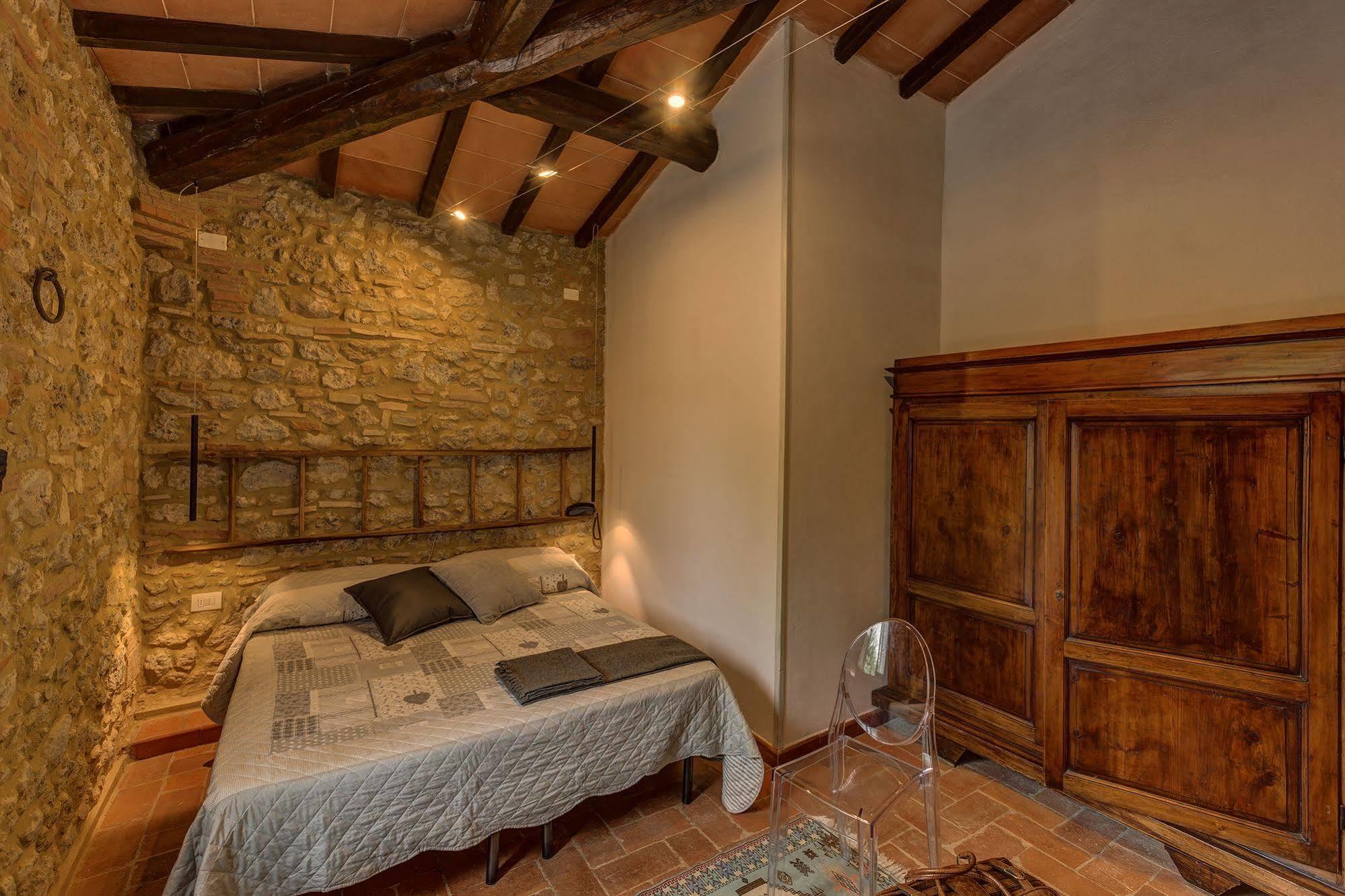 Agriturismo Casanova Di Pescille ซานจีมิญญาโน ภายนอก รูปภาพ